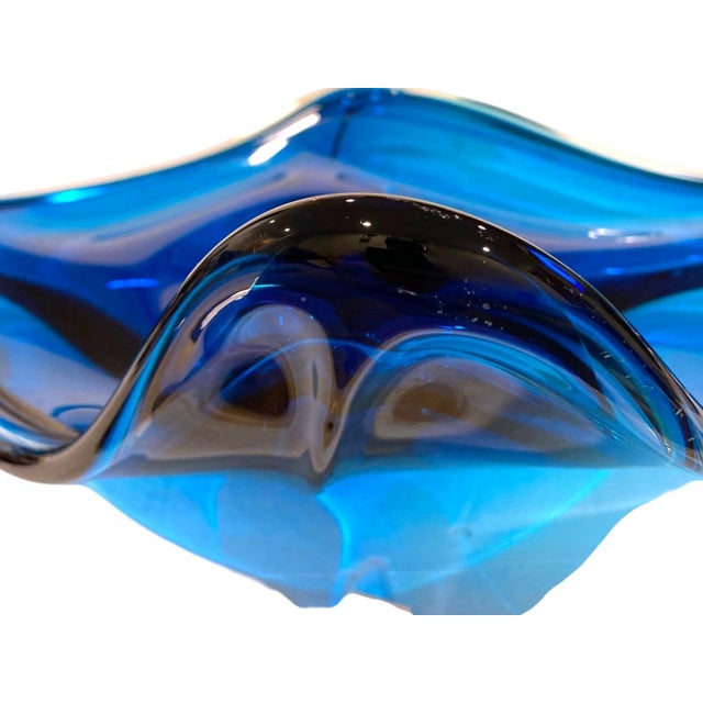 Large Stingray Glass Centerpiece Bowl 21" Oversize Blue Nautical Coastal Decor For Sale - Image 18 of 18