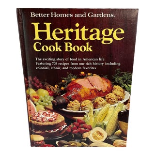 Vintage 1975 Better Homes and Gardens Heritage Cookbook For Sale