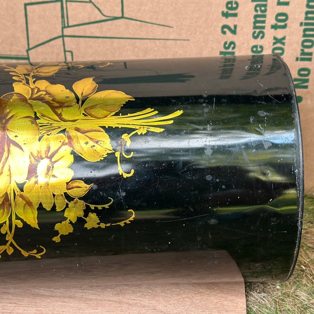 Vintage Hollywood Regency Black & Gold Floral Decoware Small Metal Hamper With Lid For Sale - Image 11 of 12