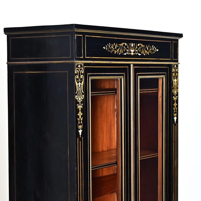French 19th Century Ebonized & Inlay Petite Bibliotheque For Sale - Image 14 of 15