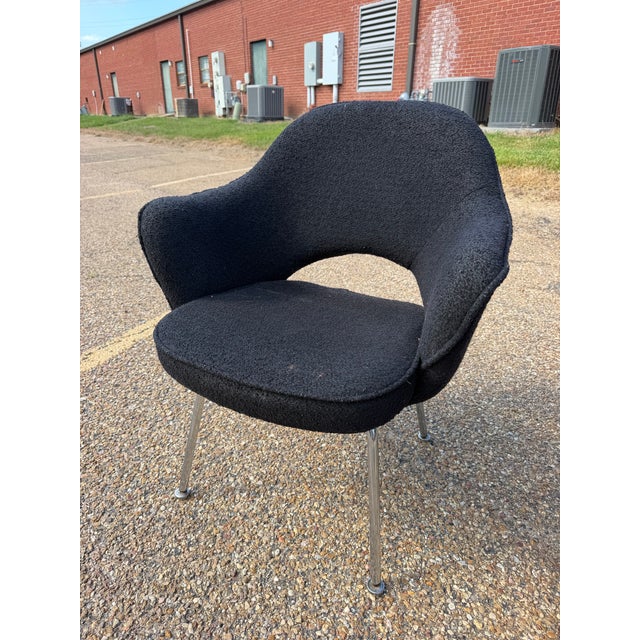 1970s 1970s Knoll International Upholstered Armchairs — Set of 3 For Sale - Image 5 of 10