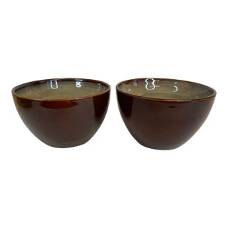 1990s Vintage Boho Chic Majolica Brown Glaze Planter With Taupe Bowl, Medium - Set of 2. For Sale