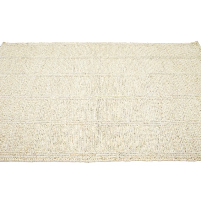 Modern Soumak Natural Jute Rug Handmade in Ivory For Sale - Image 9 of 9