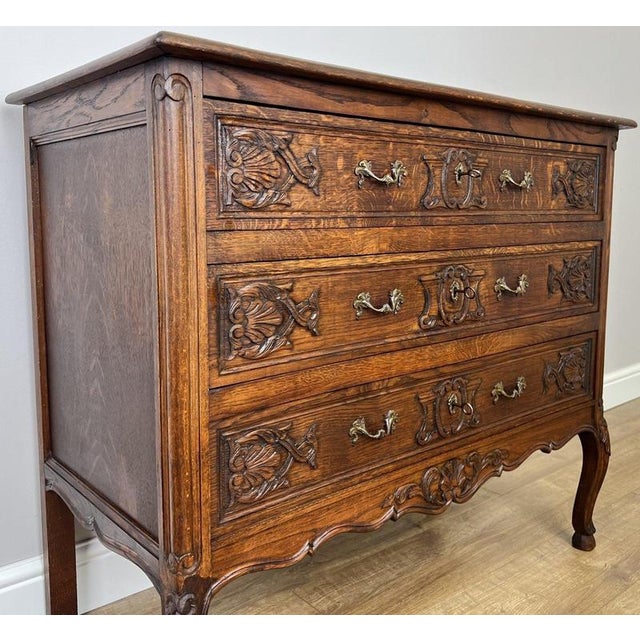 Vintage French Louis Style Oak Chest of 3 Drawers For Sale - Image 4 of 16