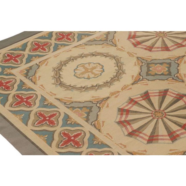 Traditional Vintage French Aubusson Rug in Beige With Geometric Medallions - Rug & Kilim For Sale - Image 3 of 8