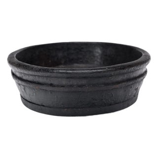 Chinese Black Lacquer Wooden Dish, C. 1920 For Sale