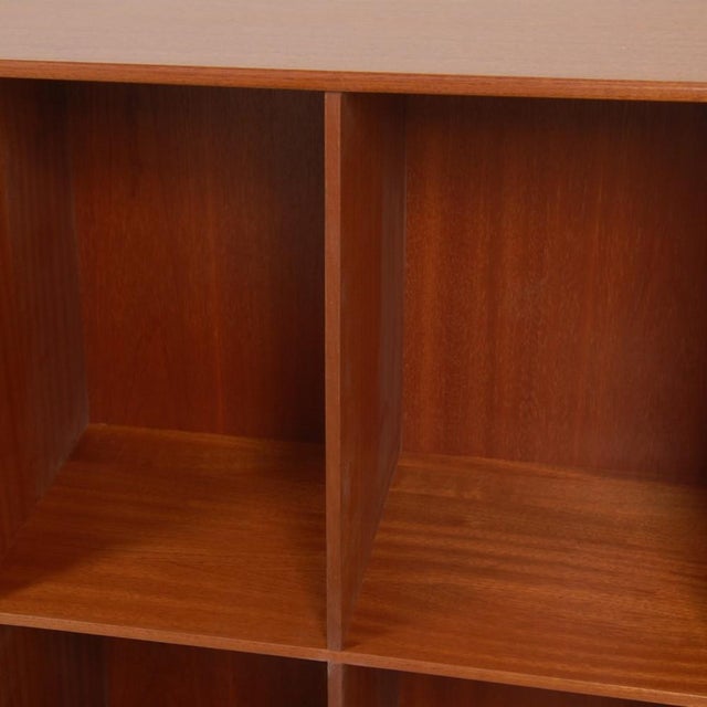 Vintage Bookcase in Mahogany by Mogens Koch, 1980s For Sale - Image 3 of 13