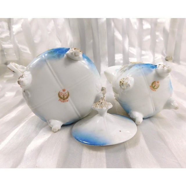 1920s Reinhold Schlegelmilch Rs Prussia Sugar and Creamer Set With Heart Shaped Handles For Sale - Image 4 of 6