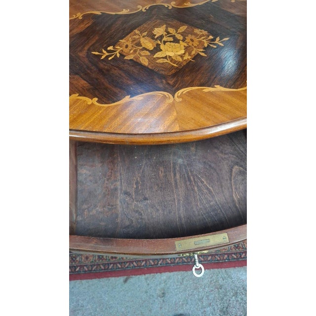 1950s Louis XV Style Marquetry Chest of Drawers, 1950 For Sale - Image 5 of 10