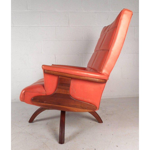 Heywood Wakefield Lounge Chair