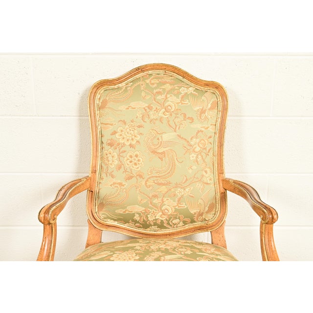 John Stuart French Provincial Louis XV Carved Oak Armchairs | Pair For Sale In South Bend - Image 6 of 15