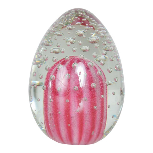 1990s Tapio Wirkkala Style Controlled Bubble Art Glass Pink Paper Weight For Sale