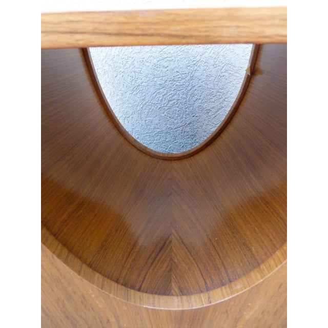 Mid-Century Modern 1950s Mid-Century Modern Johnson Furniture Side Table For Sale - Image 3 of 10