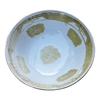 White Ceramic Vintage Bowl With Detailed Gold Accents For Sale