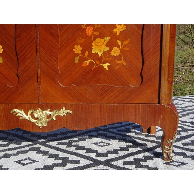 Small Louis XV Marquetry Display Case, 1950s For Sale - Image 12 of 18