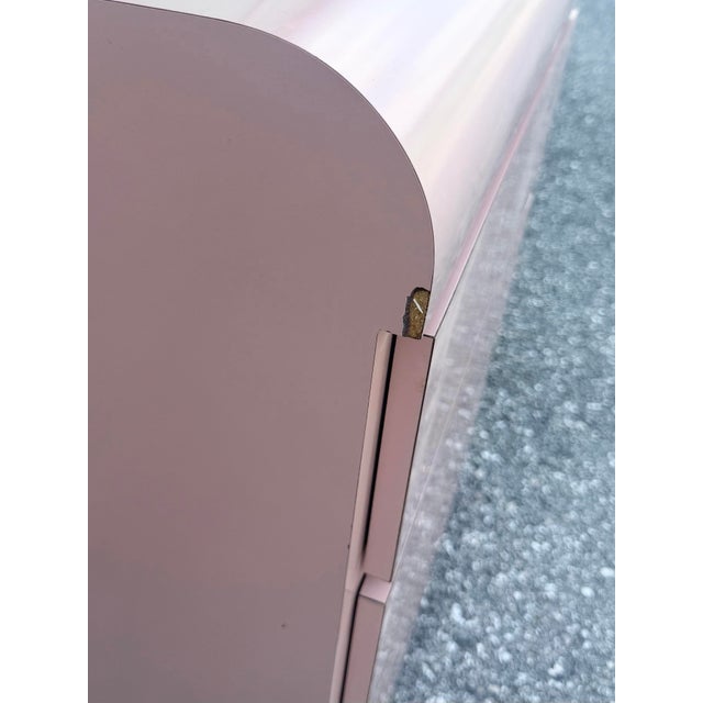 Pink Postmodern Pink Gloss Laminate Waterfall Nightstands With Queen Headboard Set - 3 Pieces For Sale - Image 8 of 12
