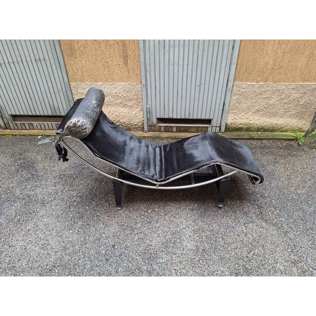 Black Vintage LC4 Chaise Lounge by Le Corbusier, 1970s For Sale - Image 8 of 13