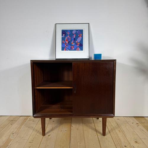 Brown Mid-Century Modern Rosewood Sideboard with Sliding Doors For Sale - Image 8 of 9