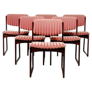 Danish Dining Chairs in Tanned Oak and Pink Upholstery attributed to Poul Hundevad, 1970s, Set of 6 For Sale