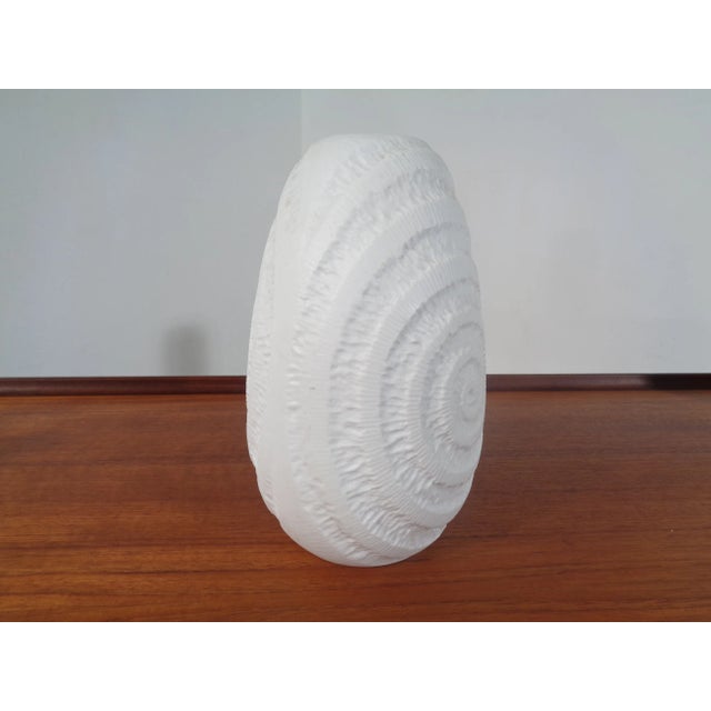 Mid-Century Op Art Vases from Royal KPM, 1960s, Set of 3 For Sale - Image 13 of 18