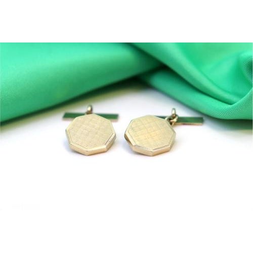Octagonal Shaped White Gold Cufflinks with Brushed Reliefs, Set of 2 For Sale - Image 4 of 7