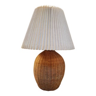 1960s Boho Chic Natural Wicker Table Lamp For Sale