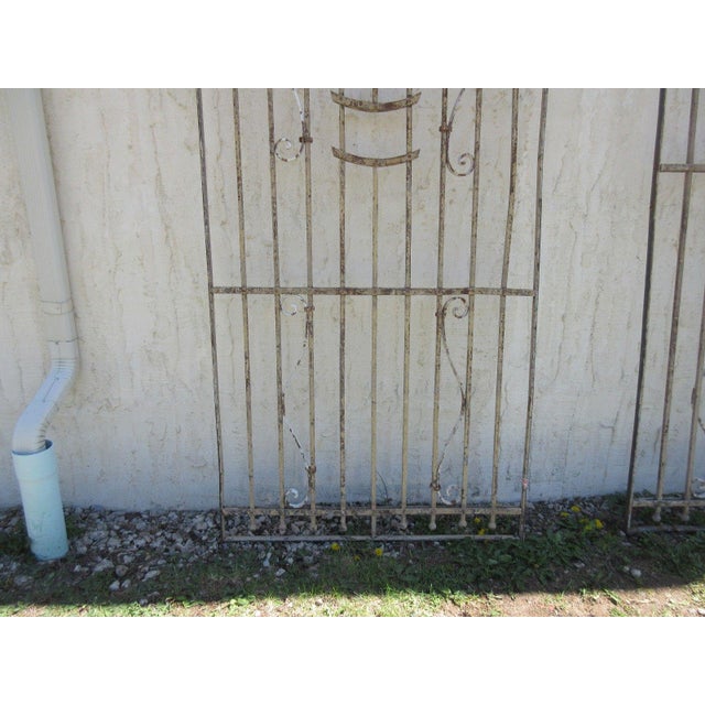 1900 - 1909 Antique Victorian Iron Gate Window Garden Fence Architectural Salvage Door For Sale - Image 5 of 7