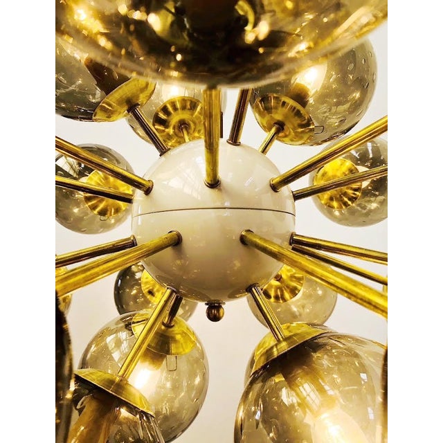 21st Century Ovale Natural Brass Smoky Bubbles Murano Sputnik Chandelier by Fabio LTD For Sale - Image 9 of 9