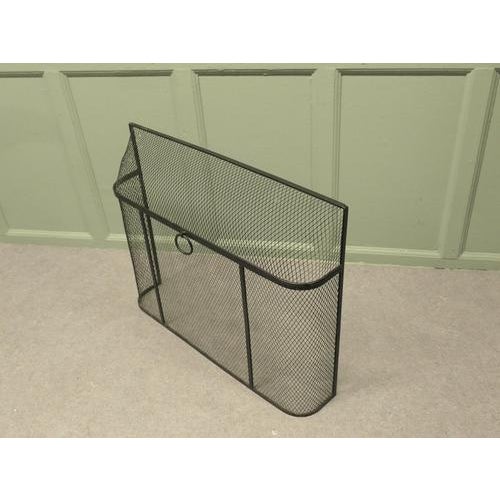 1960s Curve Top Fire Guard in Iron, 1960s For Sale - Image 5 of 7