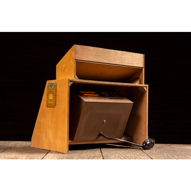 Mid 20th Century Vintage Phillip Morris Wooden Point-of-Sale Countertop Display For Sale - Image 5 of 9