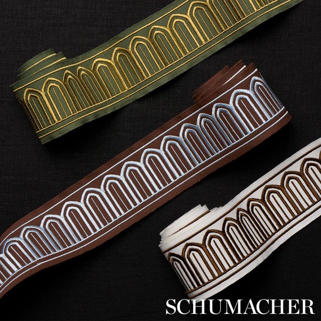 Schumacher SAMPLE - Schumacher Arches Embroidered Tape Medium In Sky On Brown For Sale - Image 4 of 4