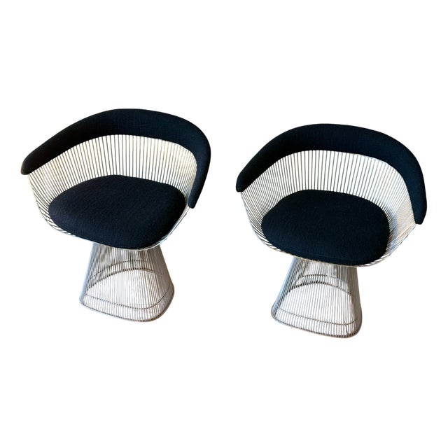 Silver Armchairs in Black Upholstery by Warren Platner for Knoll, 1950s, Set of 2 For Sale