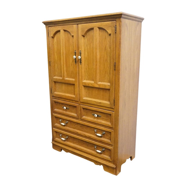 THOMASVILLE FURNITURE Homecoming Collection Solid Oak Rustic Country Style 42" Door Chest 43811-340 65.25" High 42" Wide...