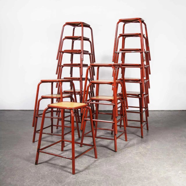 1960s French Red Mullca Stacking Laboratory Stool, 1960s For Sale - Image 5 of 9