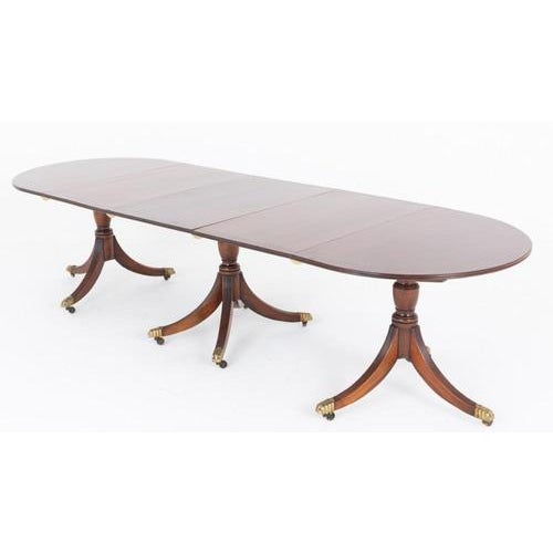 Wood Regency Extending Pedestal Table in Mahogany, 1920s For Sale - Image 7 of 7