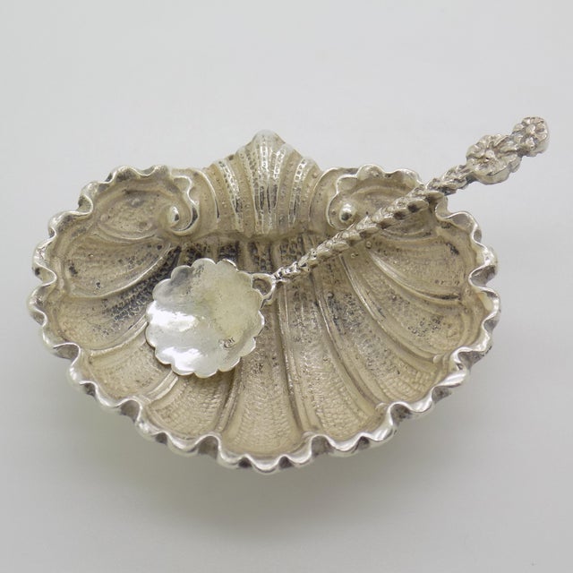 Vintage Italian Handmade Genuine Silver Shell Shaped Salt or Pepper Cellar, 1960s For Sale - Image 3 of 11