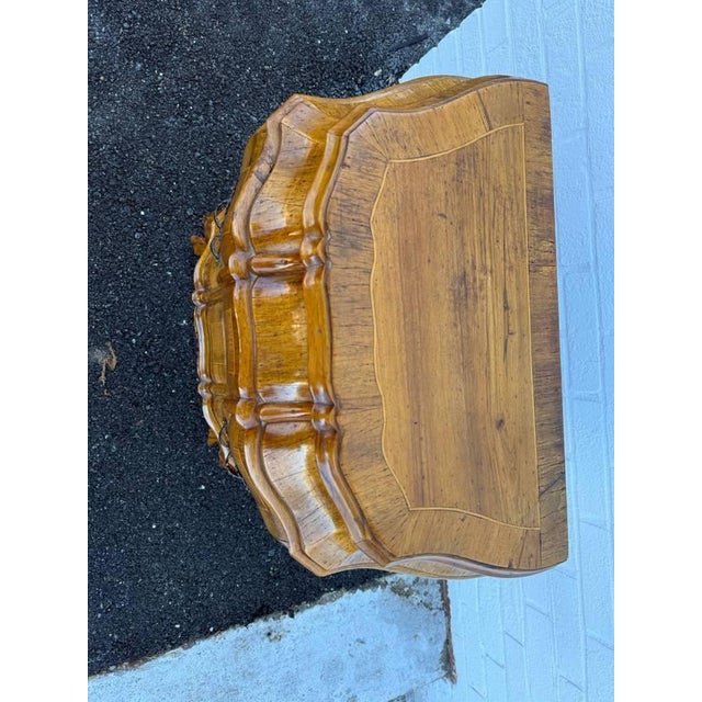 Pair of Antique Italian Rococo Venetian Louis XIV Style Bombe Burl Walnut Chests. For Sale - Image 17 of 17