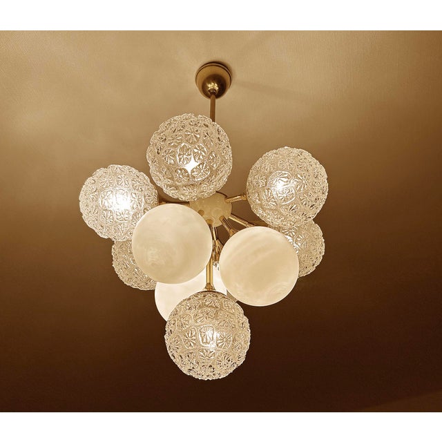Large Italian Space Age Pendant Light in Glass, 1960s For Sale - Image 9 of 18