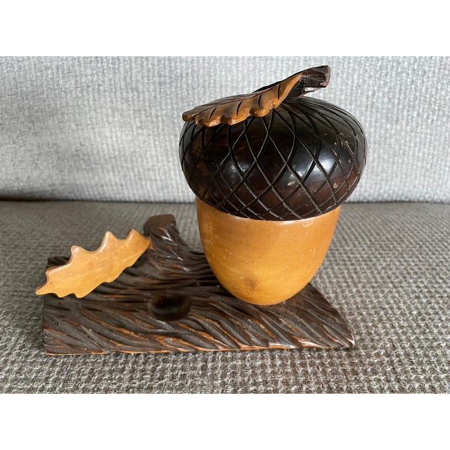 Antique Pipe Holder, 1890s, in Very Good conditions. Designed 1890 to 1919