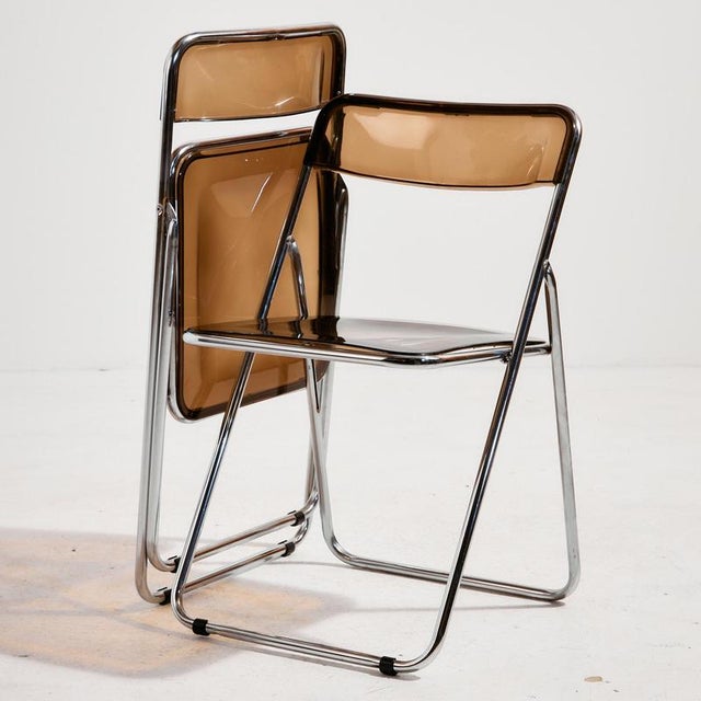 Folding chair from the 1980s, which can be a great choice for space saving as well as function. The chair’s structure is...