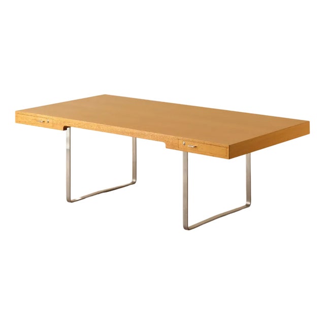 JH 810 Desk in Oak attributed to Hans J. Wegner, Denmark, 1970s For Sale