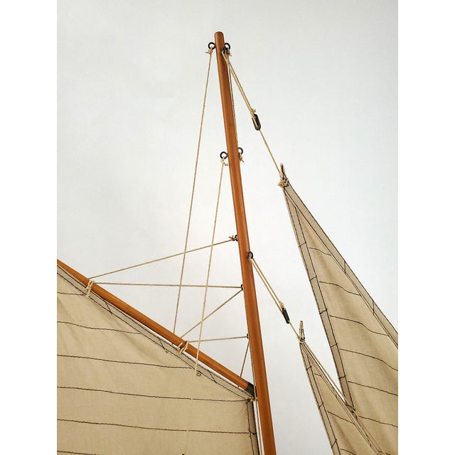 Vintage Sailboat Replica Pond Yacht 1895 Defender Cup Racer For Sale - Image 17 of 17
