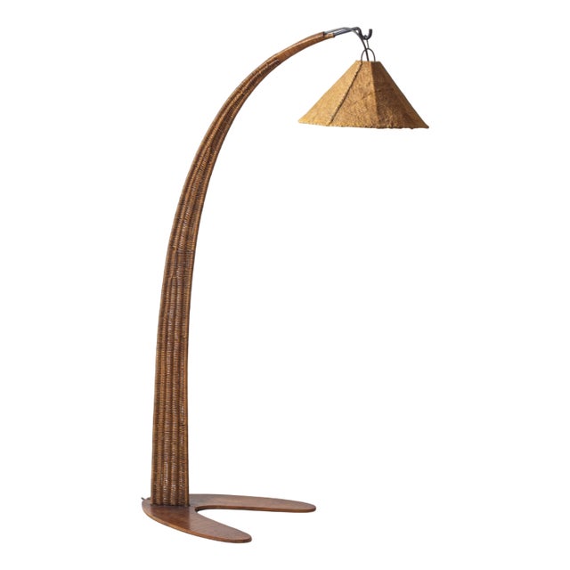 Italian Wood Arc Floor Lamp with Rattan Shade, 1970s For Sale