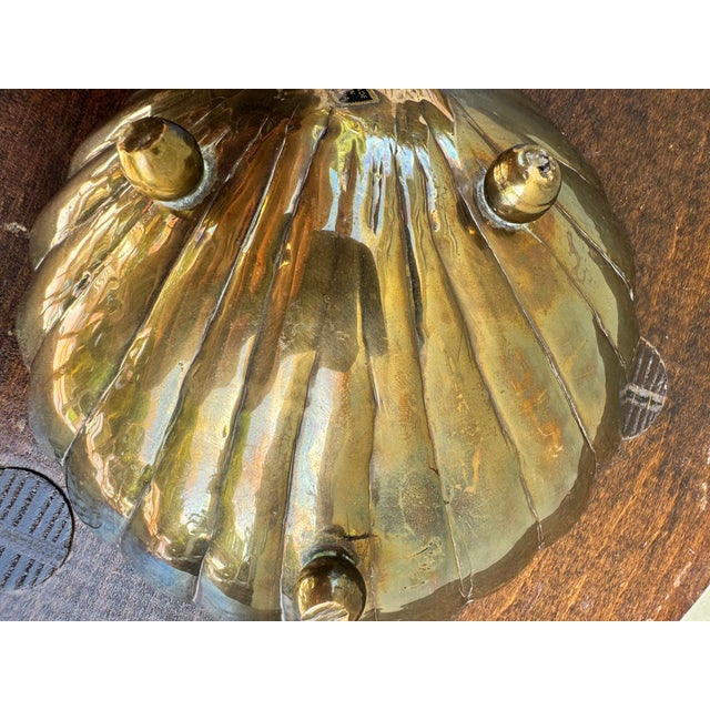 Vintage Brass Sea Shell Footed Trinket Dish — Hollywood Regency Coastal Decor For Sale - Image 4 of 5