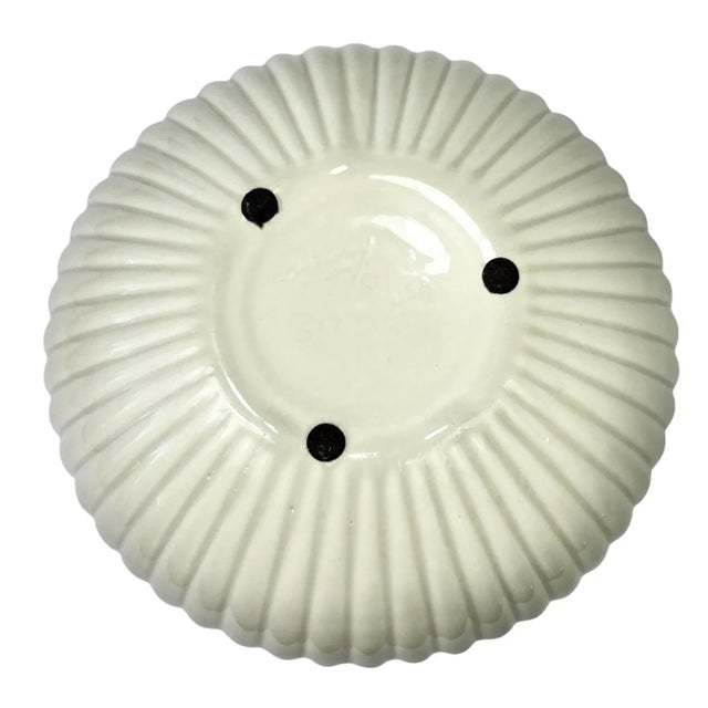 1970s Freeman McFarlin Potteries Fluted Ceramic Bowl For Sale - Image 4 of 8