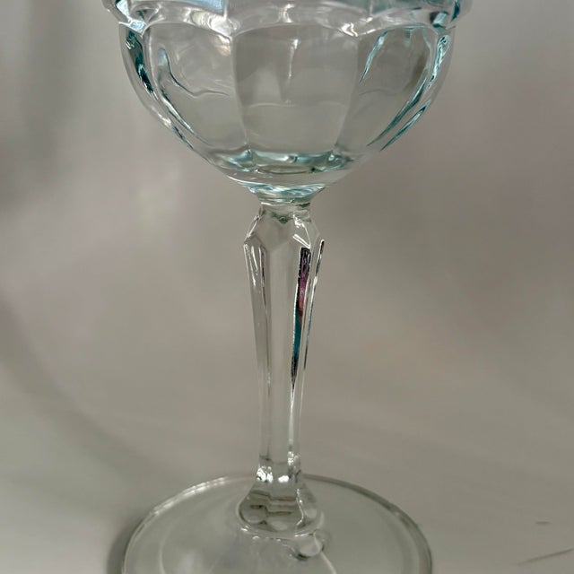 Vintage Arcoroc Goblets Arcade Bengale Pattern – Large French Wine Glasses - Set of 3 For Sale In Miami - Image 6 of 7