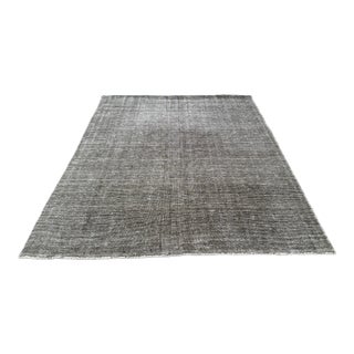 7ft 10in × 9ft 8in Loloi Villa Area Rug, Slate For Sale