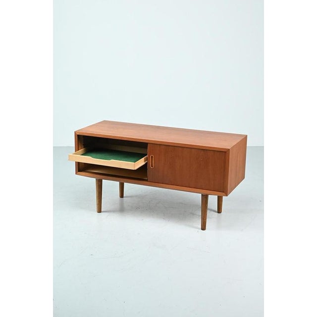 2000 - 2009 Dogvad Sideboard in Teak Veneer For Sale - Image 5 of 14