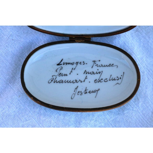 Late 20th Century Puss N' Boots Hand-Painted Limoges Snuff Trinket Box 4" Tall For Sale - Image 12 of 13