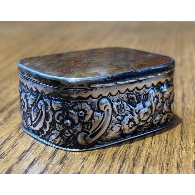 English Silver Table Snuff Box by Ridley & Hayes for Nathan, 1904 For Sale - Image 9 of 9